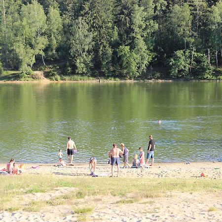 Domki Nad Jeziorem W Karlowicach Karlowice Exteriér fotografie