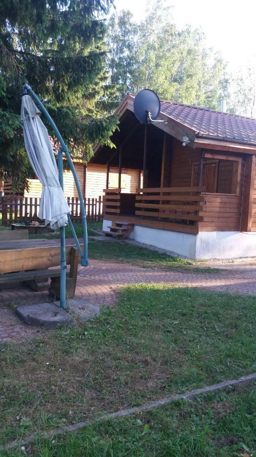 Domki Nad Jeziorem W Karlowicach Karlowice Exteriér fotografie