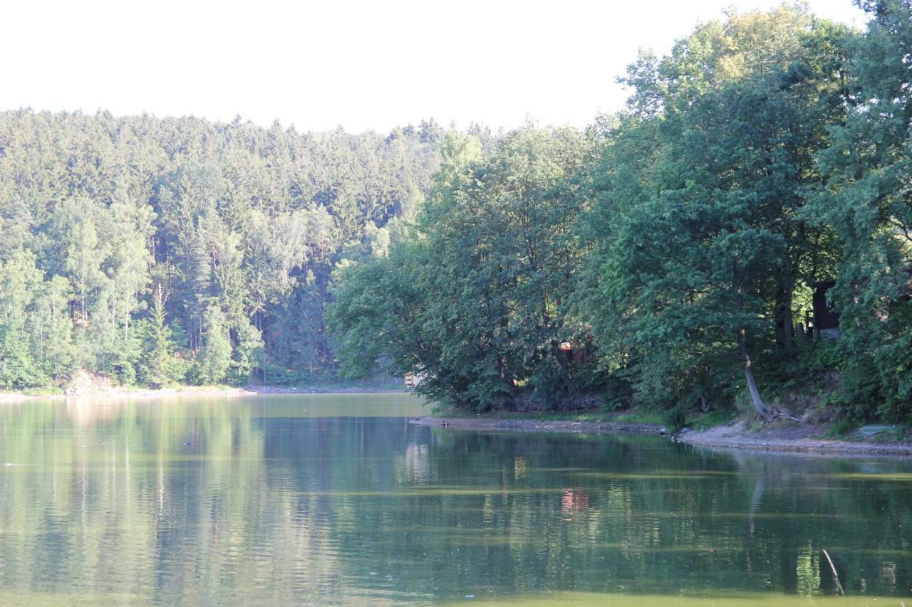 Domki Nad Jeziorem W Karlowicach Karlowice Exteriér fotografie