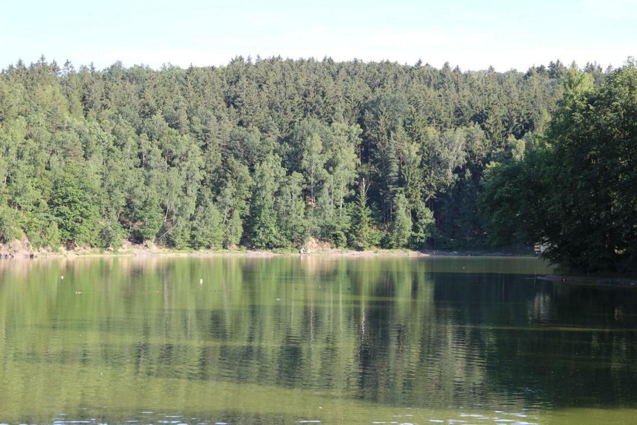 Domki Nad Jeziorem W Karlowicach Karlowice Exteriér fotografie