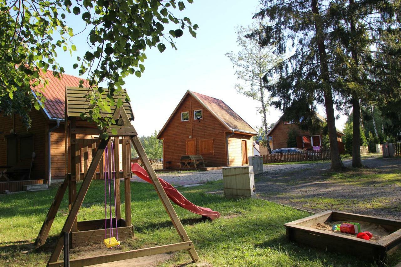 Domki Nad Jeziorem W Karlowicach Karlowice Exteriér fotografie
