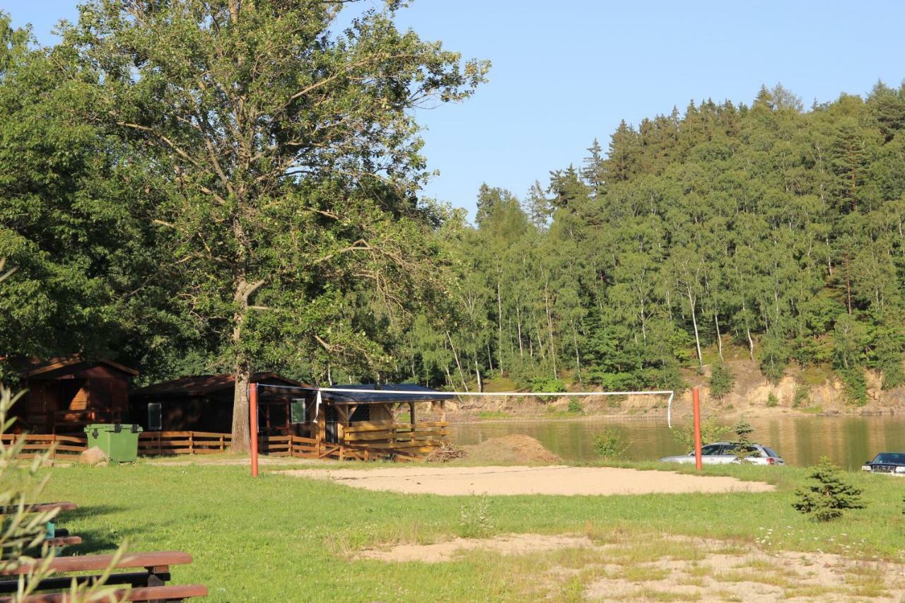 Domki Nad Jeziorem W Karlowicach Karlowice Exteriér fotografie
